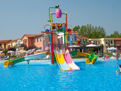 Familienhotel - Pools: Außenpool nicht beheizt - Gardasee - Gasparina Village