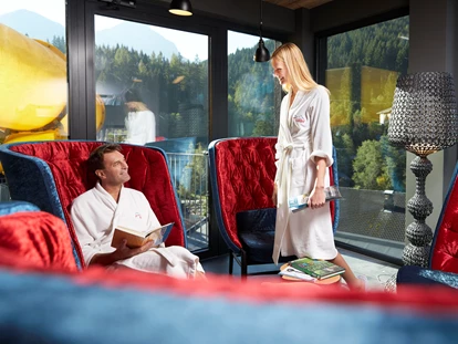 Familienhotel - Umgebungsschwerpunkt: Berg - Schlitters - Ruheräume für Erwachsenen im Wellness Turm - Almhof Family Resort & SPA