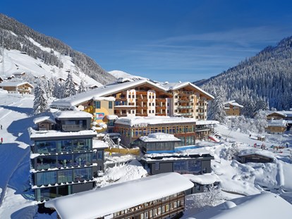 Familienhotel - Umgebungsschwerpunkt: Fluss - Kitzbühel - Almhof Family Resort & SPA