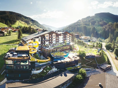 Familienhotel - Umgebungsschwerpunkt: Berg - Schlitters - Almhof Family Resort & SPA - Almhof Family Resort & SPA