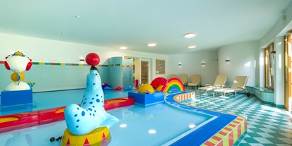 Familienhotel - Schwimmkurse im Hotel - Österreich - Kinder-Pool - Familienresort & Kinderhotel Ramsi