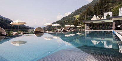 Familienhotel - Umgebungsschwerpunkt: Stadt - Quellenhof Luxury Resort Passeier