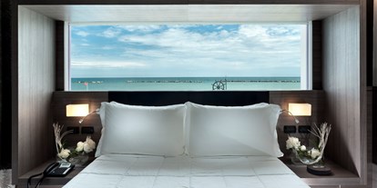 Familienhotel - Umgebungsschwerpunkt: Strand - Zadina di Cesenatico - Doppelzimmer mit Meerblick - Hotel Lungomare