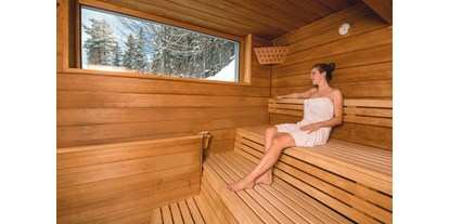 Familienhotel - Babyphone - Schluchsee - Saunabereich für die Erwachsenen - zu speziellen Zeiten wird auch Familiensauna angeboten - Vier Jahreszeiten am Schluchsee