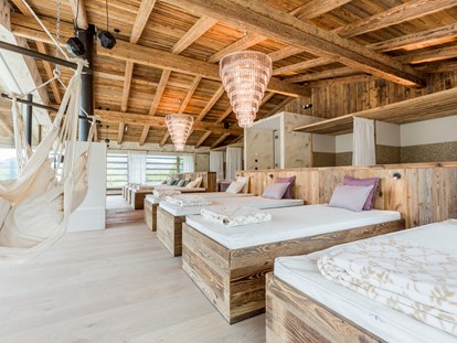 Familienhotel - Einzelzimmer mit Kinderbett - Fulpmes - Alpenresort Schwarz