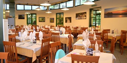 Familienhotel - Umgebungsschwerpunkt: Meer - Restaurant mit Buffetservice - Club Village & Hotel Spiaggia Romea