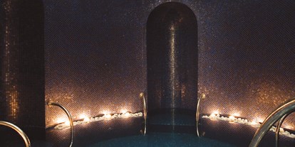 Familienhotel - Italien - ...und Solebad in einer beleuchteten Grotte mit Sternenhimmel aus Swarowski-Steinen - Hotel Belvedere