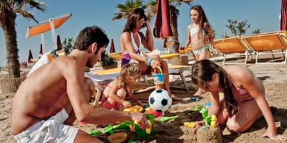Familienhotel - Verpflegung: alkoholfreie Getränke ganztags inklusive - Pesaro Urbino - an dem Strand - Das Hotel des Bären Bo