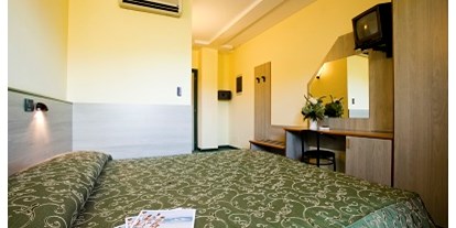 Familienhotel - Preisniveau: moderat - Pinarella di Cervia (Ra) - Alle Zimmer mit Balkon - Club Family Hotel Executive