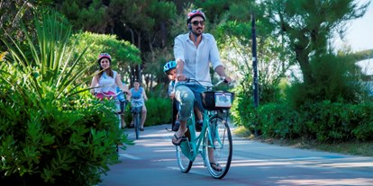 Familienhotel - Garten - Ascoli Piceno - Radverleih, um die Radbahn der Küste entlang zu entdecken - Hotel Doge