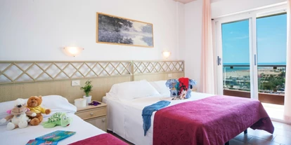 Familienhotel - Ausritte mit Pferden - Italien - Zimmer mit Meerblick und Klima im Doge Hotel Alba Adriatica - Hotel Doge
