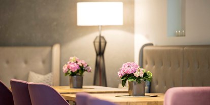 Familienhotel - Babyphone - Naturns bei Meran - Stilvolles Ambiente im alpin-modernen Design  - DAS GRAFENSTEIN Familienresidence & Suiten