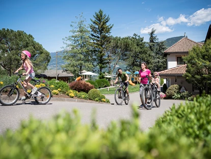 Familienhotel - Wellnessbereich - Trentino-Südtirol - Natur und Aktivprogramm direkt vom Grafenstein aus - DAS GRAFENSTEIN Familienresidence & Suiten