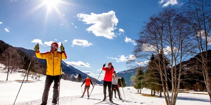 Familienhotel - Teenager-Programm - Aich (Feldkirchen in Kärnten) - Langlaufen mit der Skischule - Hotel St. Oswald