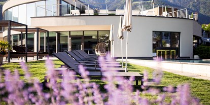 Familienhotel - Pools: Sportbecken - Obereggen (Trentino-Südtirol) - Außenansicht vom Hotel - SONNEN RESORT ****S