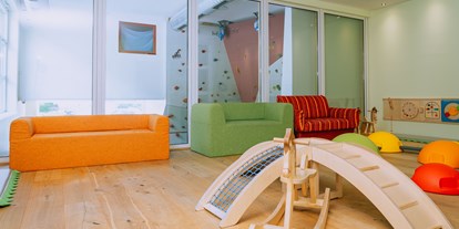 Familienhotel - Suiten mit extra Kinderzimmer - PLZ 82493 (Deutschland) - Familienresort Buchau