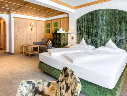 Familienhotel - Suiten mit extra Kinderzimmer - Medraz - Hotel Alpenhof