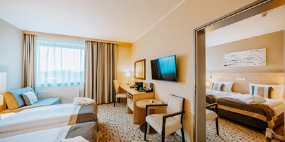 Familienhotel - Spielplatz - Aquapalace Hotel Prag- Zwei Doppelzimmer mit einer Verbindungstür - Aquapalace Hotel Prag