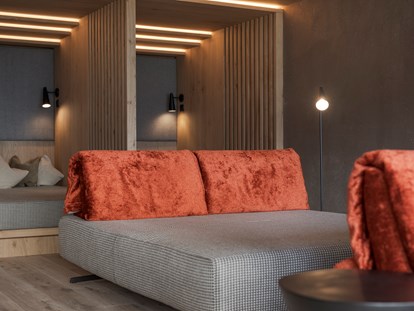 Familienhotel - Preisniveau: exklusiv - Lichtdurchfluteter Relax-Ruheraum - Feldhof DolceVita Resort
