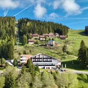 Kinderhotel - Familotel Hotel**** Alpengasthof Hochegger Aussen im Sommer
 - Hotel**** Hochegger