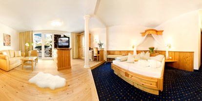 Familienhotel - Umgebungsschwerpunkt: Berg - Obertilliach - Panorama Stube - Doppelzimmer mit Schlafcouch  - Alpinhotel Jesacherhof - Gourmet & Spa