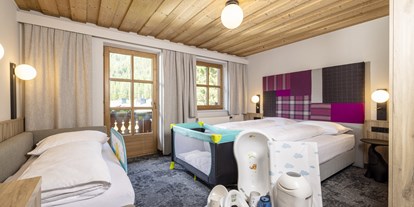 Familienhotel - Suiten mit extra Kinderzimmer - Kinder- & Gletscherhotel Hintertuxerhof