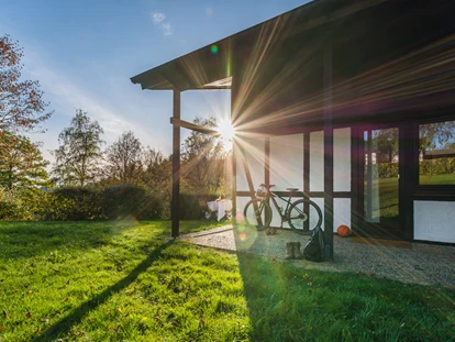 Familienhotel - Garten - Ferienhaus Kastanie - Sporthotel Grafenwald