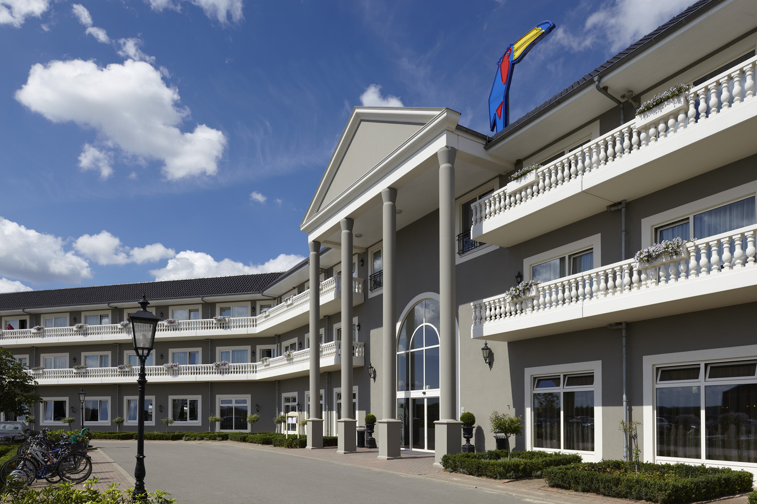 Kinderhotel - Hotelgebäude - Van der Valk Resort Linstow
