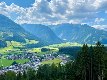 Familienhotel - Skilift - Kirchdorf in Tirol - Habachklause Familien Bauernhof Resort