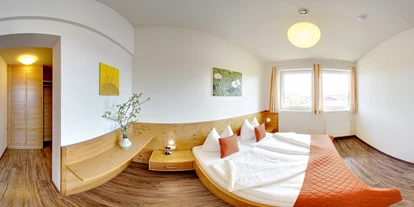 Familienhotel - Umgebungsschwerpunkt: Strand - Niederdorf (Feldkirchen in Kärnten) - Neue Ferienwohnungen und Suiten - Ferienwohnungen und Seebungalows am Faaker See - Karglhof OG
