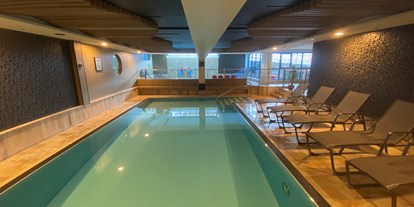 Familienhotel - Schwimmkurse im Hotel - Kaprun - Hallenbad - Wellness-& Familienhotel Egger