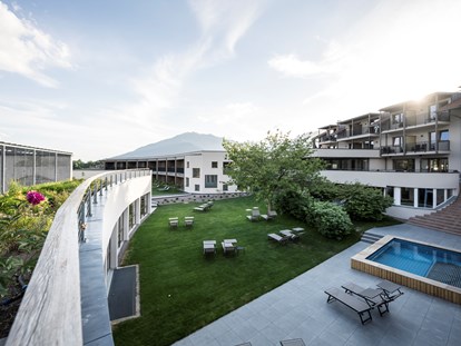 Familienhotel - Schwimmkurse im Hotel - Lüsen Südtirol - Das Mühlwald - Quality Time Family Resort