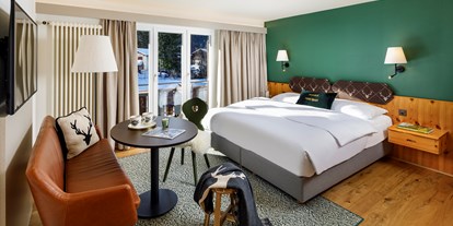 Familienhotel - Suiten mit extra Kinderzimmer - Davos Wiesen - Familienzimmer Superior | Elternschlafzimmer - Hotel Sport Klosters