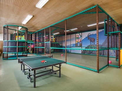 Familienhotel - Pools: Innenpool - Capricorn Playground - Hotel Sport Klosters