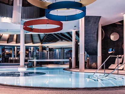 Familienhotel - Schwimmkurse im Hotel - Familienresort Ellmauhof - das echte All Inclusive ****S