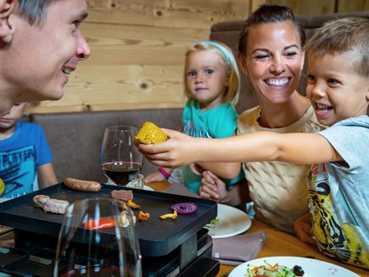Familienhotel - Verpflegung: alkoholfreie Getränke ganztags inklusive - Hafling - Family & Wellness Resort Alphotel Tyrol