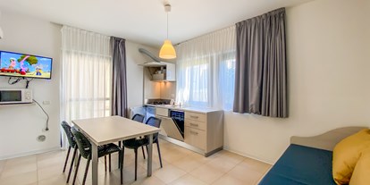 Familienhotel - Verpflegung: Halbpension - Gardasee - Verona - Easy Apartment - Belvedere Village