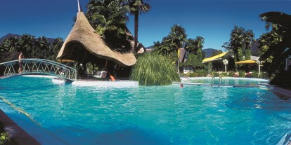 Familienhotel - Pools: Schwimmteich - PLZ 6616 (Schweiz) - Ganzjährig beheizter Außenpool - Albergo Losone