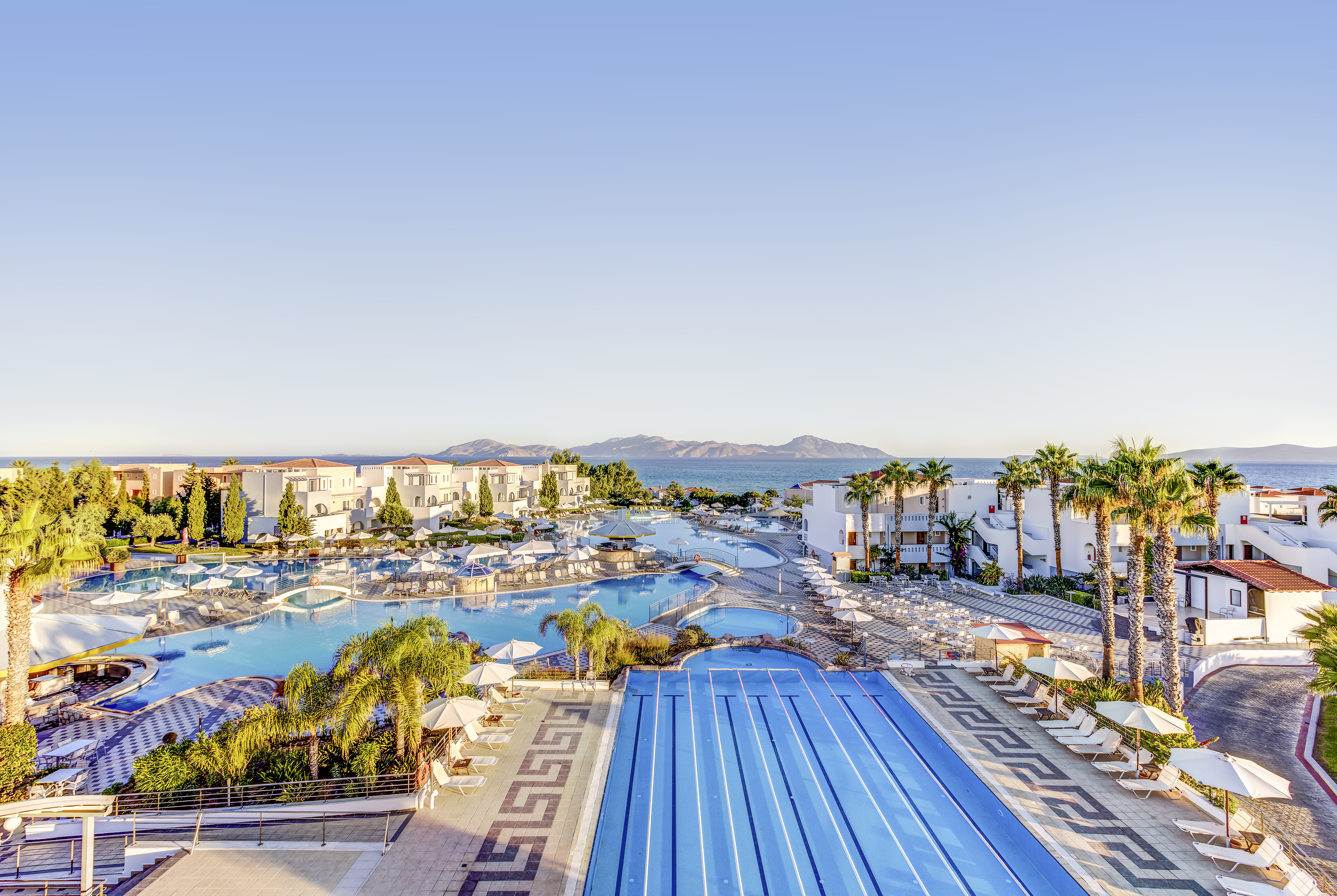 Kinderhotel - Außenanlage - TUI Magic Life Club Marmari Palace