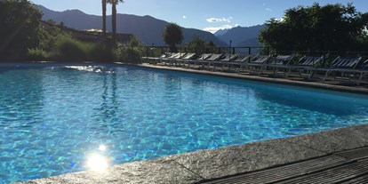 Familienhotel - Pools: Außenpool nicht beheizt - Lago Maggiore - Frischwasserpool - Top Familienhotel La Campagnola