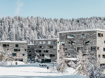 Familienhotel - Skikurs direkt beim Hotel - Flims Waldhaus - rocksresort