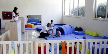 Familienhotel - Kinderbetreuung in Altersgruppen - Kinderbetreuung im Gattaland - Gattarella Resort
