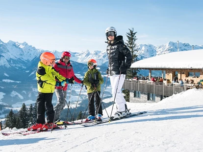 Familienhotel - Pools: Außenpool beheizt - Straßerberg - Ski Alpin - Gut Wenghof - Family Resort