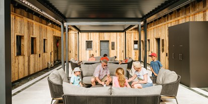 Familienhotel - Einzelzimmer mit Kinderbett - Deutschland - MONDI Resort Oberstaufen