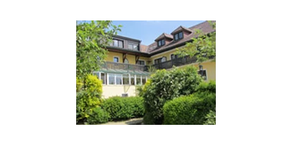 Familienhotel - Verpflegung: Halbpension - Hötzing (Eberschwang) - Garten - Hotel Weiss***s