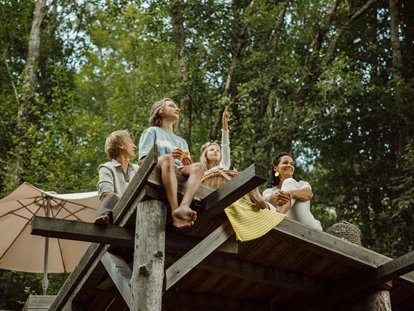 Familienhotel - Ladestation Elektroauto - Dienten am Hochkönig - Familie "hoch hinaus im Theresianischen "Wildgarten" - Familien- & Gartenhotel Theresia****S  