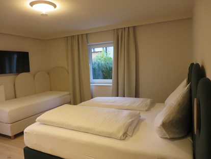Familienhotel - WLAN - Österreich - Schlafzimmer Theresia II, Haus Theresia  - Hotel Felsenhof