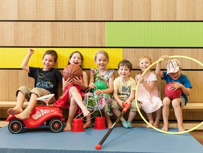 Familienhotel - Kinderbetreuung - Einöden - Indoor-Spielplatz - Übergossene Alm Resort