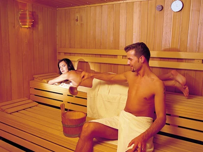 Familienhotel - Pools: Infinity Pool - Hochkrumbach - Sauna - Kinderhotel "Alpenresidenz Ballunspitze"