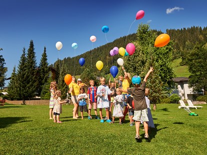 Familienhotel - Garten - Einöden - Kinderbetreuung in der Sonnberg Ferienanlage - Sonnberg Ferienanlage